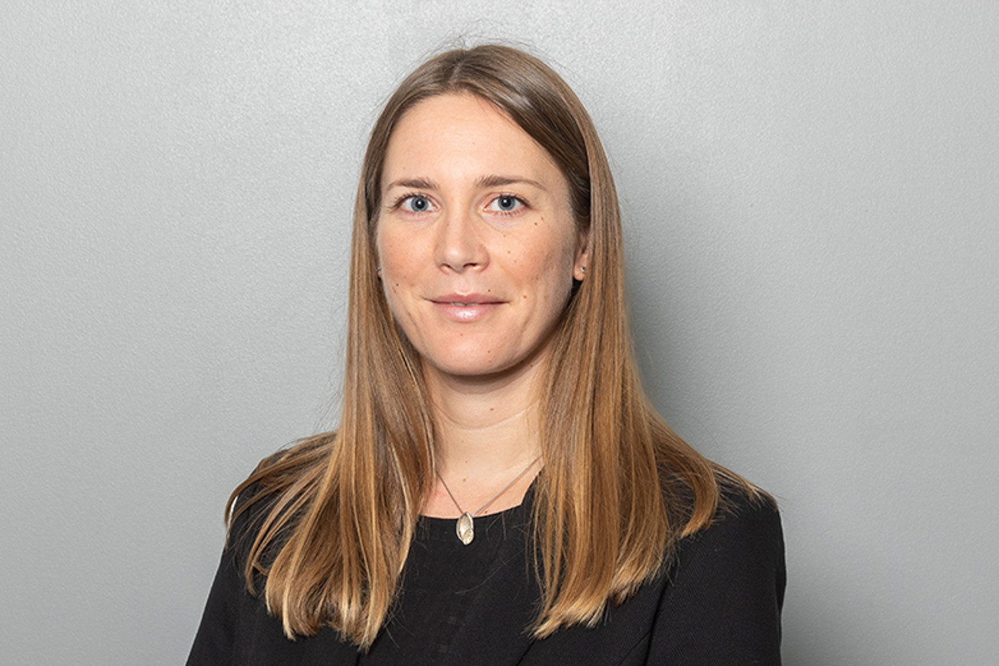 Headshot of Sarah Latham