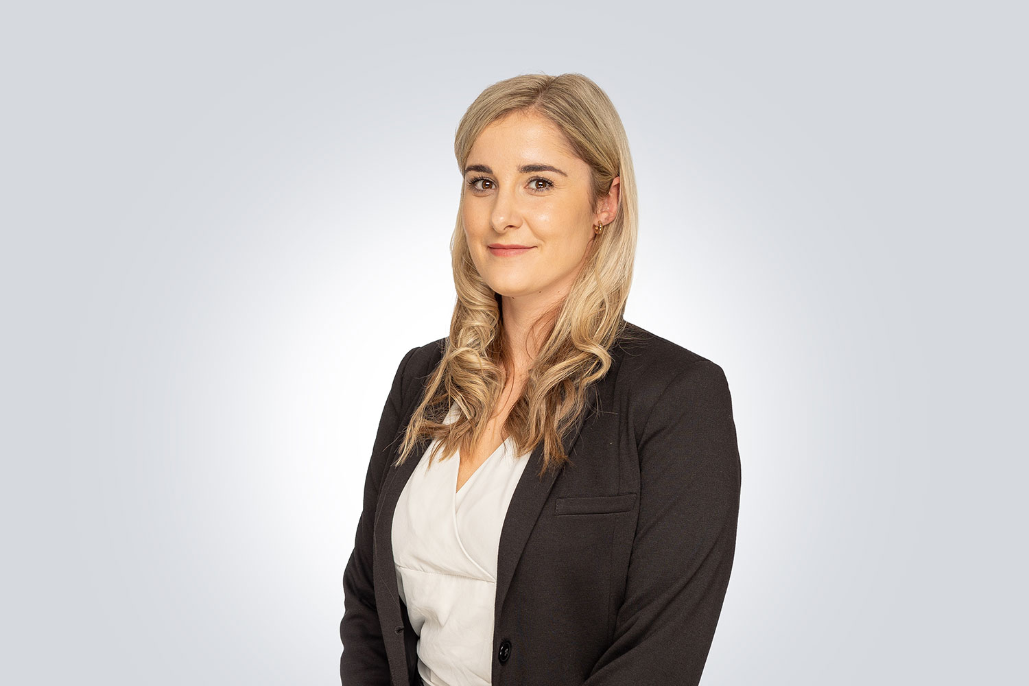 Headshot of Victoria Randall